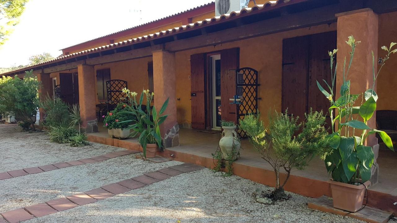 Agriturismo La Barca In Secca Olmedo Εξωτερικό φωτογραφία