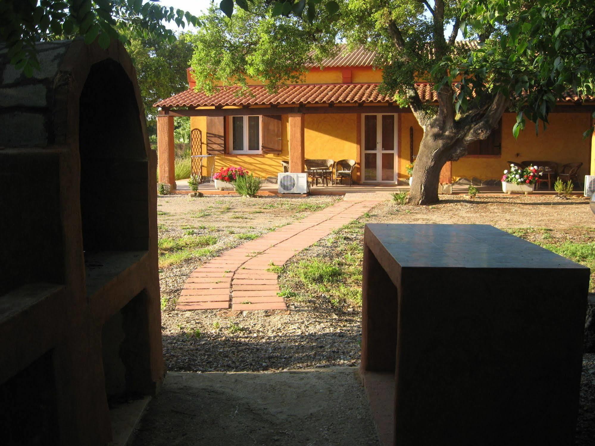 Agriturismo La Barca In Secca Olmedo Εξωτερικό φωτογραφία