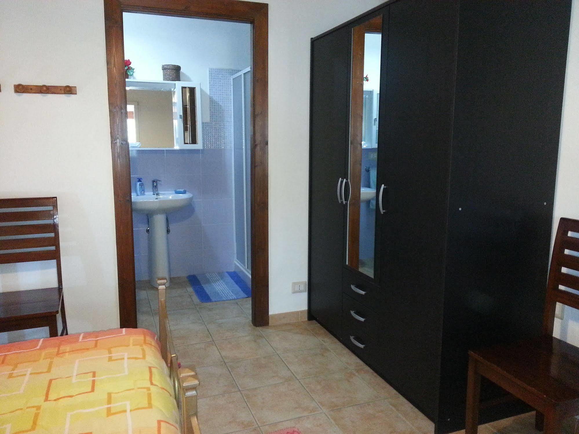 Agriturismo La Barca In Secca Olmedo Εξωτερικό φωτογραφία